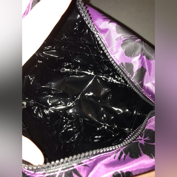 VS PINK Cosmetic Bag NWOT - Picture 5 of 5